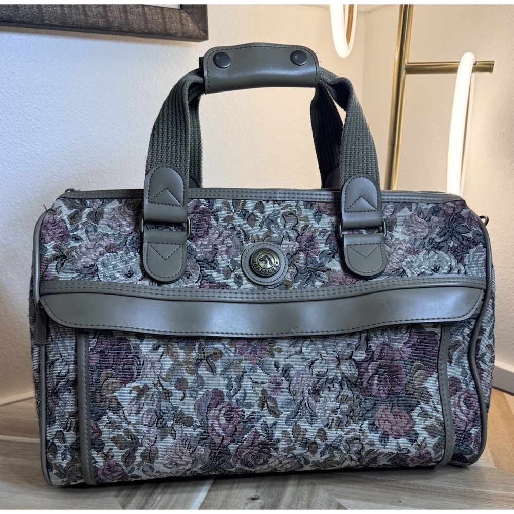 VTG 80s Jordache Floral Tapestry Travel Carry On Luggage Duffel Bag Twee Boho